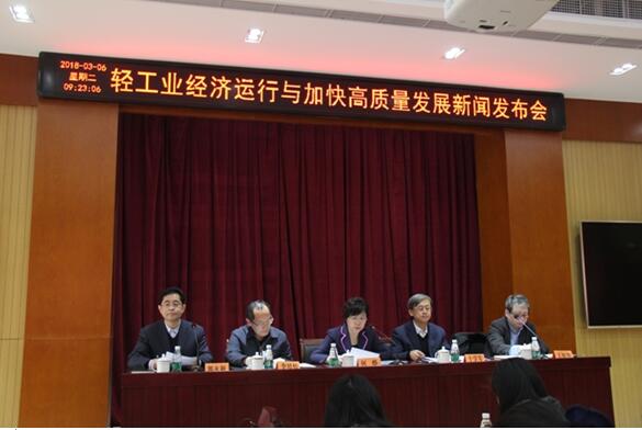 C:\Documents and Settings\Administrator\桌面\QQ截圖20180308092521.jpg