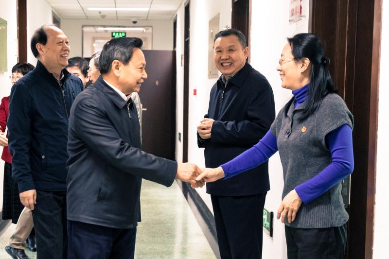 C:\Documents and Settings\Administrator\桌面\微信圖片黨委.jpg