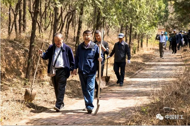 C:\Documents and Settings\Administrator\桌面\義務植樹\QQ截圖5.png