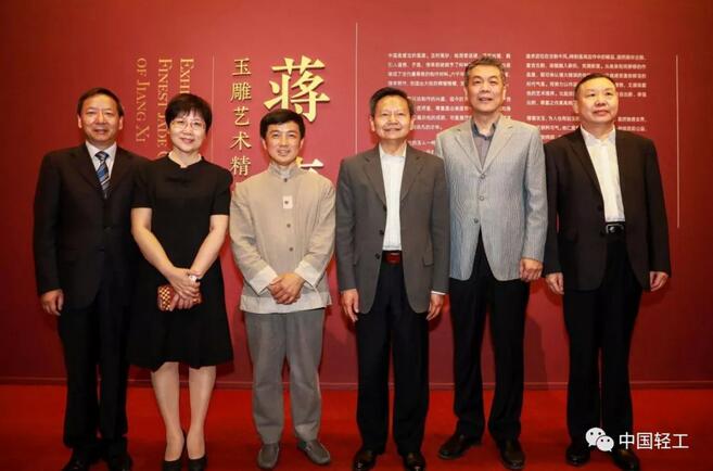 C:\Documents and Settings\Administrator\桌面\QQ截圖5.jpg