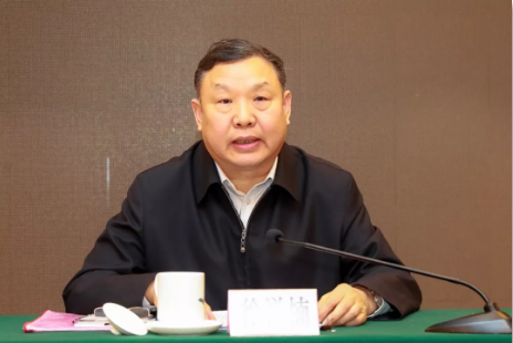 C:\Documents and Settings\Administrator\桌面\黨的十九屆四中全會精神培訓(xùn)班\4徐祥楠副書記通報.png